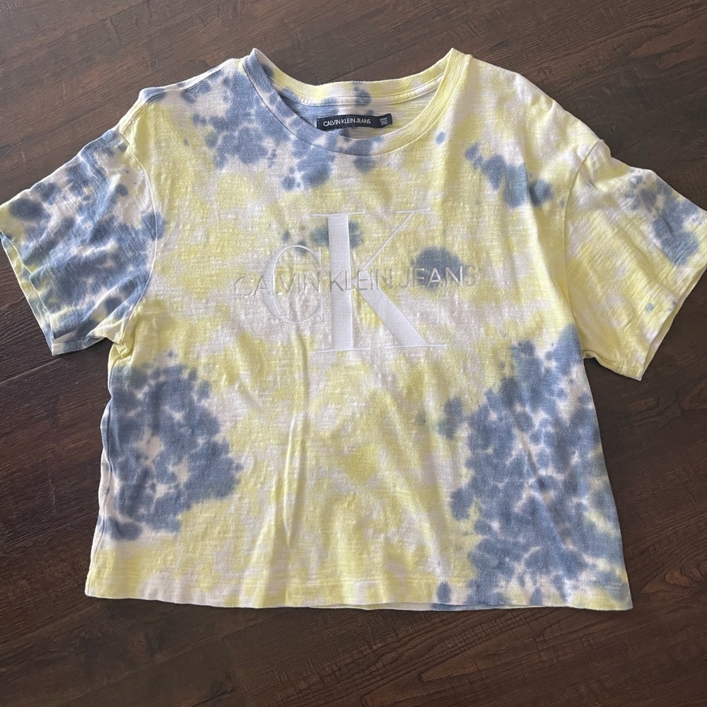 Women’s shirt